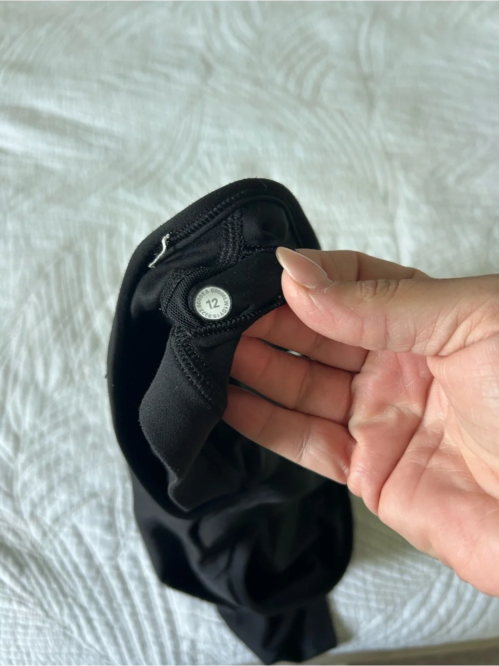 Lululemon Black Women's Tank Top - Classic Minimal Style